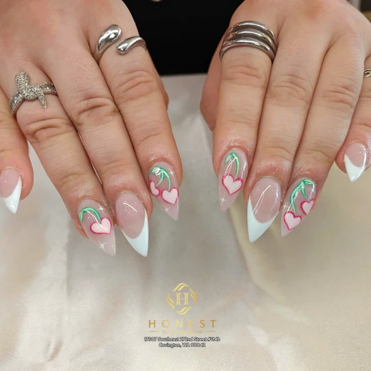 Honest Nails & Spa